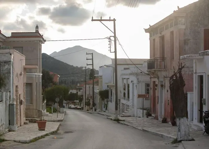 Tatil Evi Naxos Chalkion Beautiful Detsis House With Jacuzzi