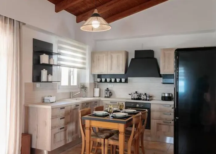 Naxos Chalkion Beautiful Detsis House With Jacuzzi Khalkíon