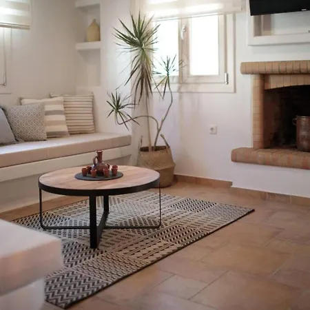 Holiday home Naxos Chalkion Beautiful Detsis House With Jacuzzi