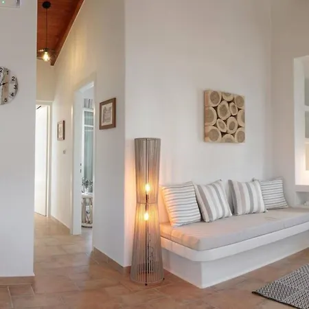 Naxos Chalkion Beautiful Detsis House With Jacuzzi