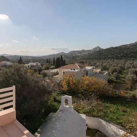 Naxos Chalkion Beautiful Detsis House With Jacuzzi Holiday home Khalkion