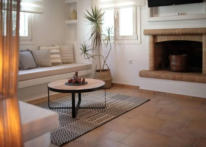 Holiday home Naxos Chalkion Beautiful Detsis House With Jacuzzi