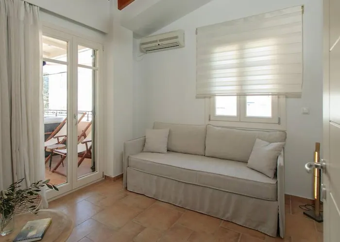 Naxos Chalkion Beautiful Detsis House With Jacuzzi Holiday home